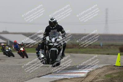 media/Nov-29-2025-TrackDaz (Sat) [[10ae2d9bce]]/C Group/Session 4 (Wheelie Bump)/